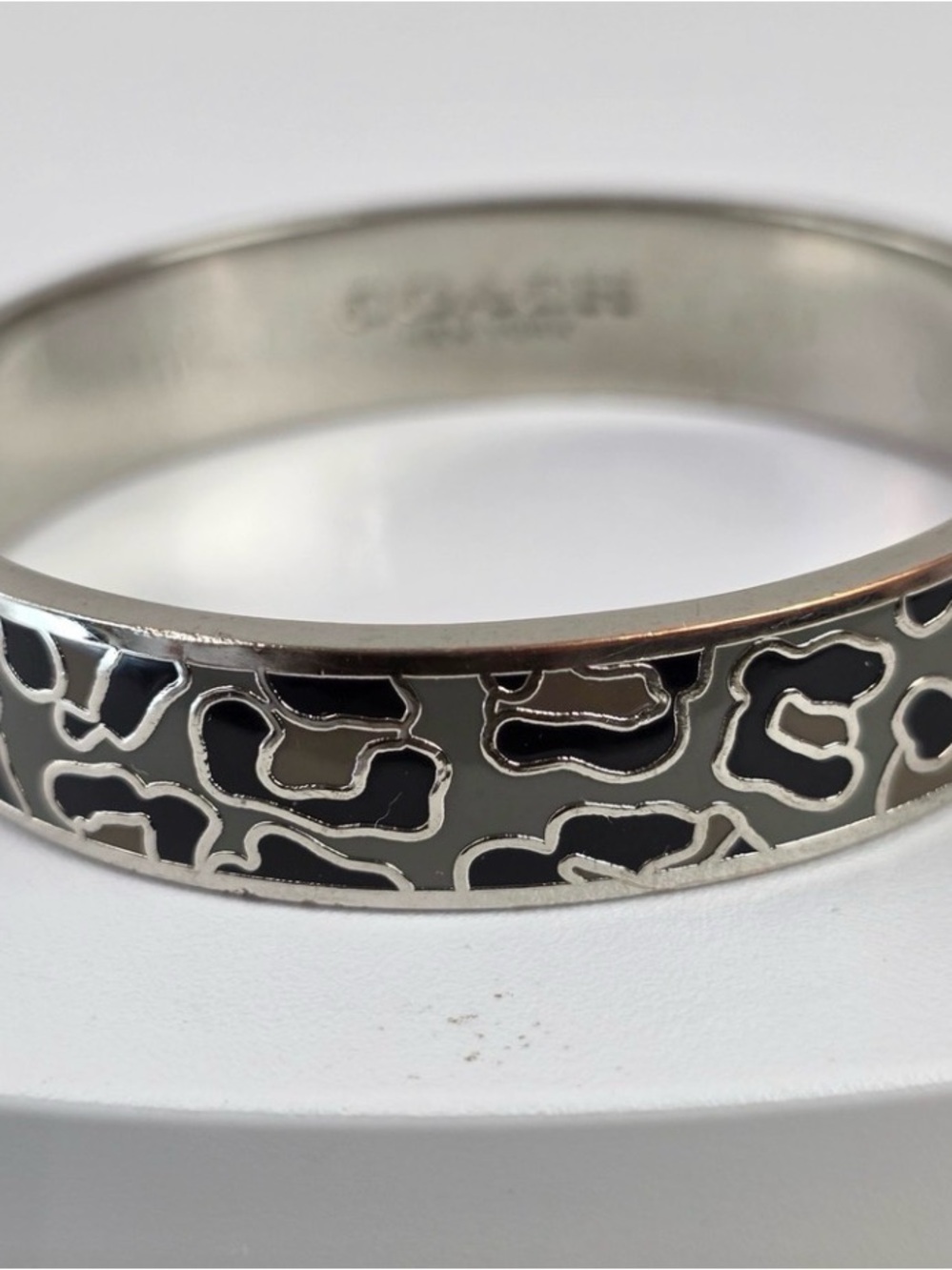Coach Leopard Print Hinged Bangle Bracelet Silver Tone Black Grey Enamel Logo